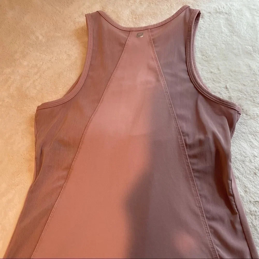 Fabletics mesh tank  - Picture 5 of 11